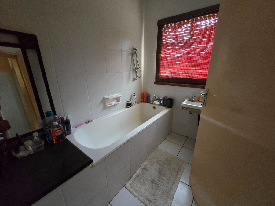 3 Bedroom Property for Sale in Hospitaalpark Free State